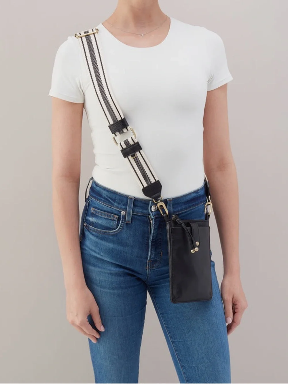 NWT HOBO Cass Phone Crossbody